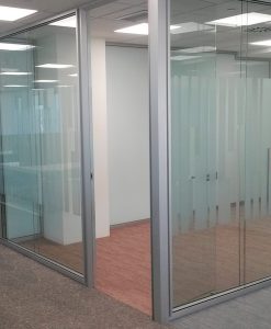 01.06.04.00.0009 Mamparas