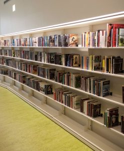 estanterias-biblioteca-estantes-foto-04