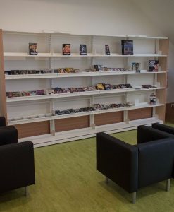 estanterias-biblioteca-estantes-foto-05