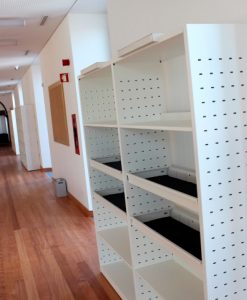 estanterias-biblioteca-estantes-foto-16